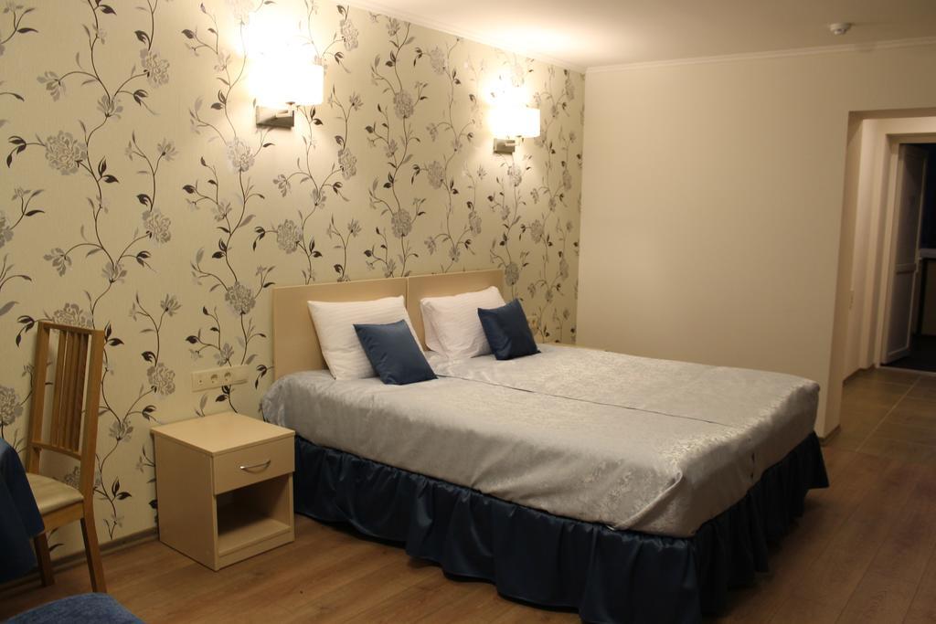 Country Club Festivalny Hotell Rakaw Exteriör bild