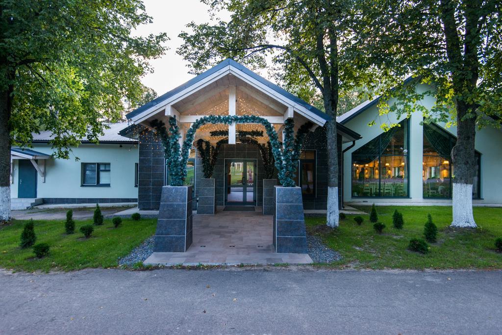 Country Club Festivalny Hotell Rakaw Exteriör bild
